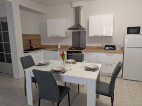 3-Room-House Cornebarrieu - quiet and close to Airport, Meett, Leclerc